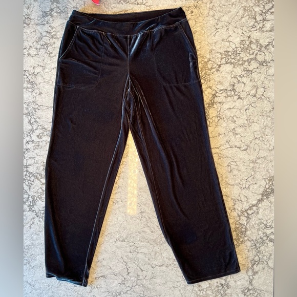 Soma Velour/Velvet Wide Leg Loungewear/Pajama Pants with Pockets - Size Medium - Picture 2 of 11